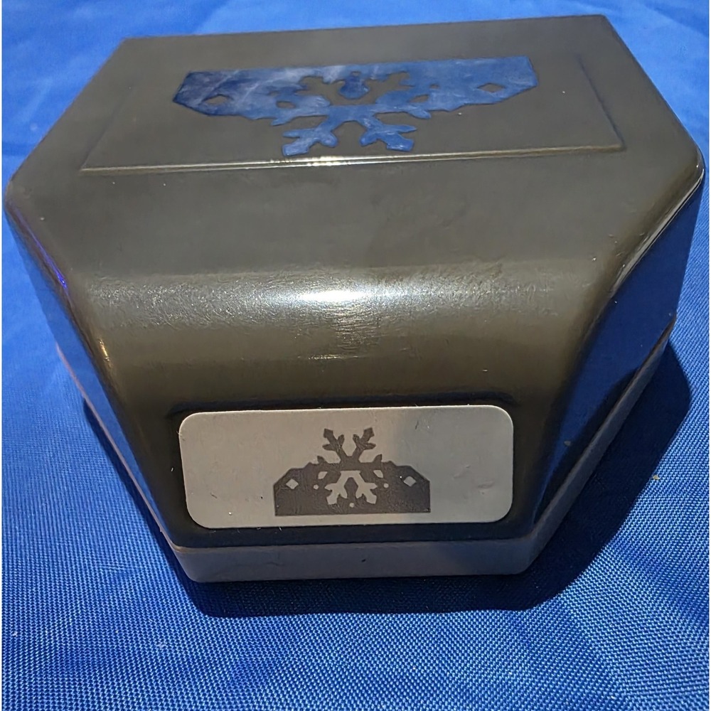 Stampin' Up! Sparkling Snowflake Stamps/ Tag‎ Topper Punch Set New - Picture 6 of 9